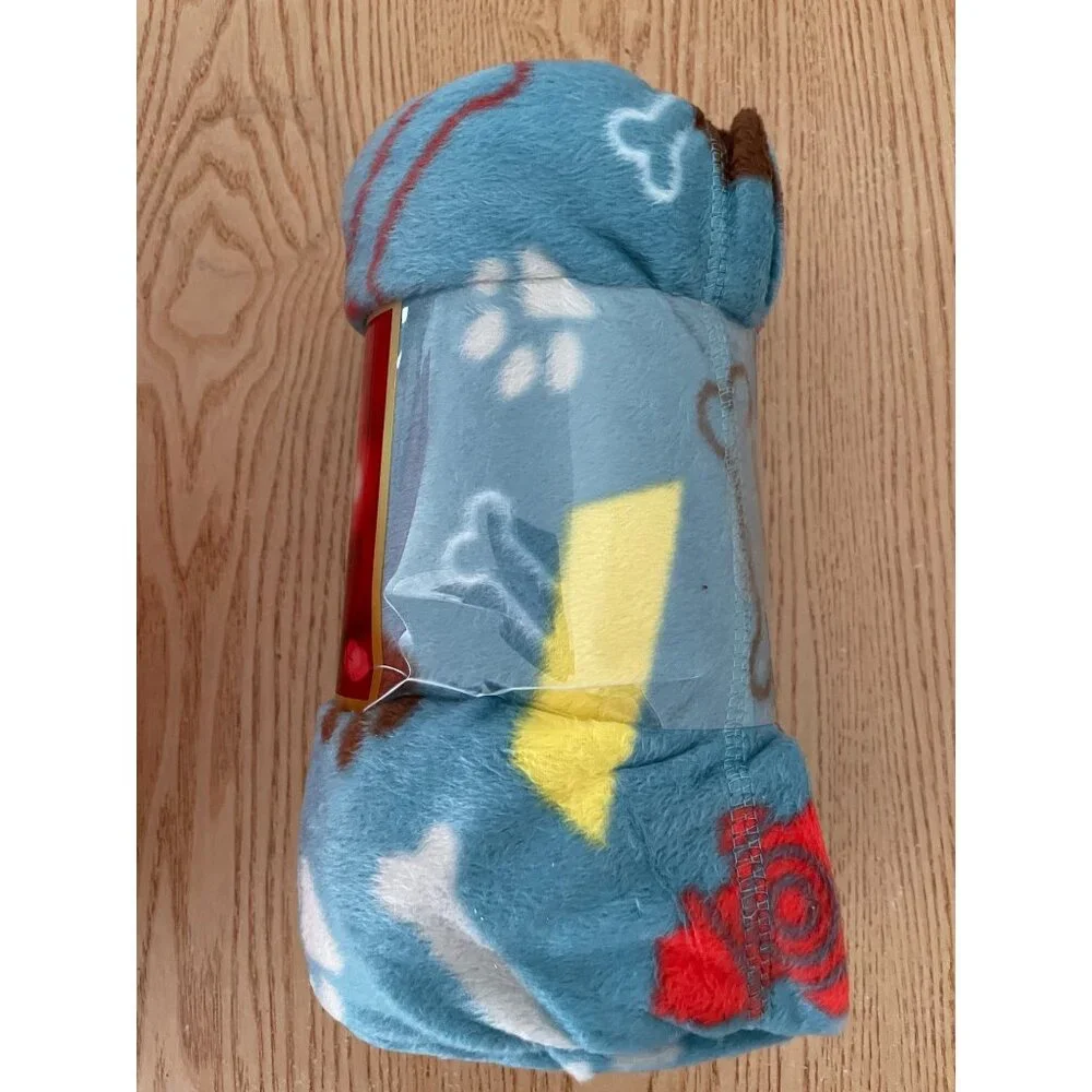New Doggie Paws Bones Fleece Throw Blanket Super Soft size 46”x56”